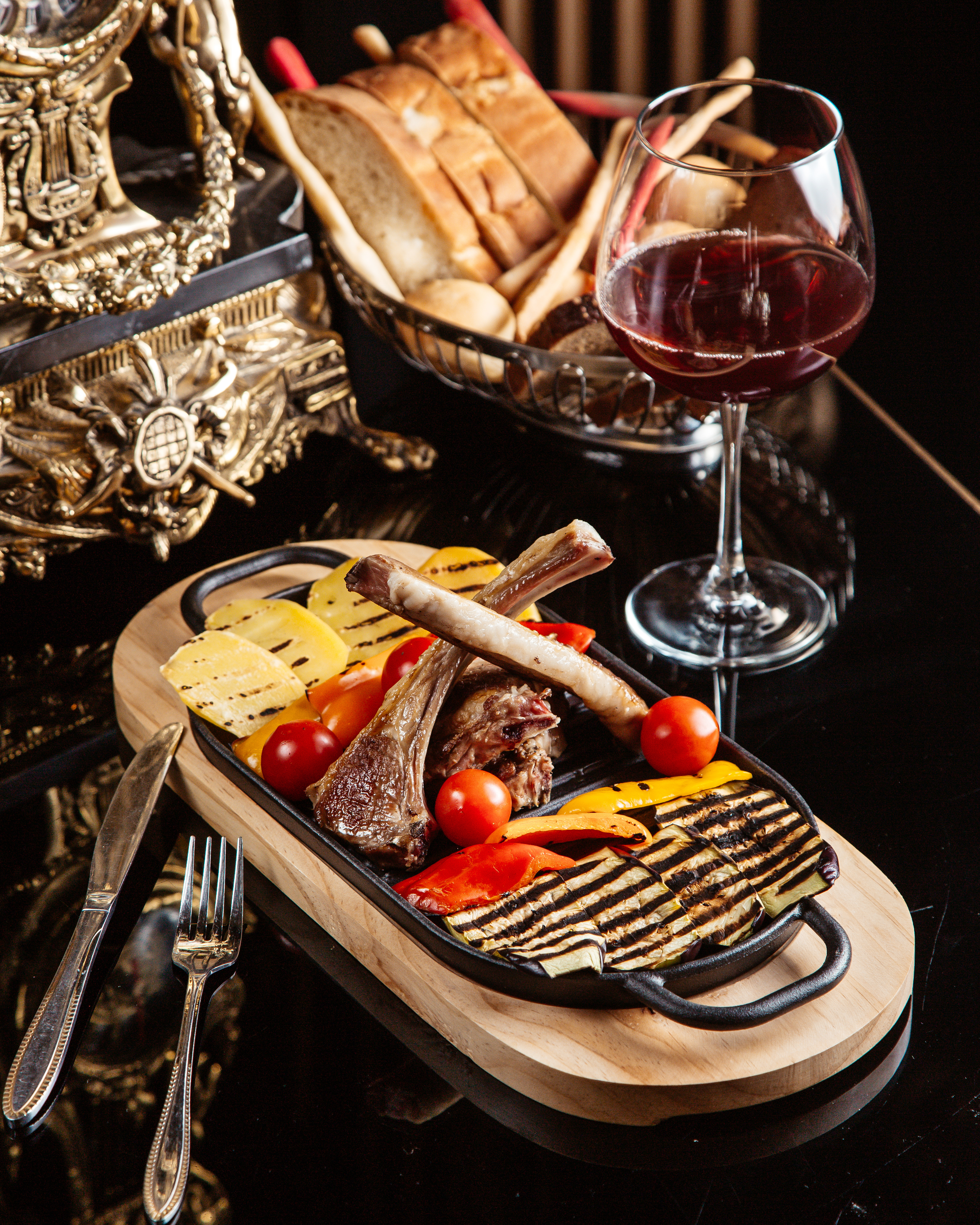 Adamo's Tapas Bar & Restaurant